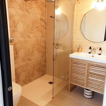 Maisonette Et Spa Bois La Bégude-de-Mazenc Buitenkant foto